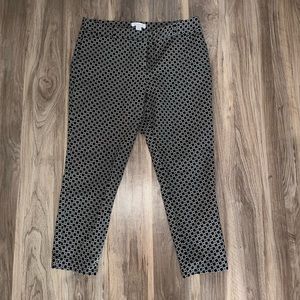 LIZ CLAIBORNE—Black and White Patterned Slacks
